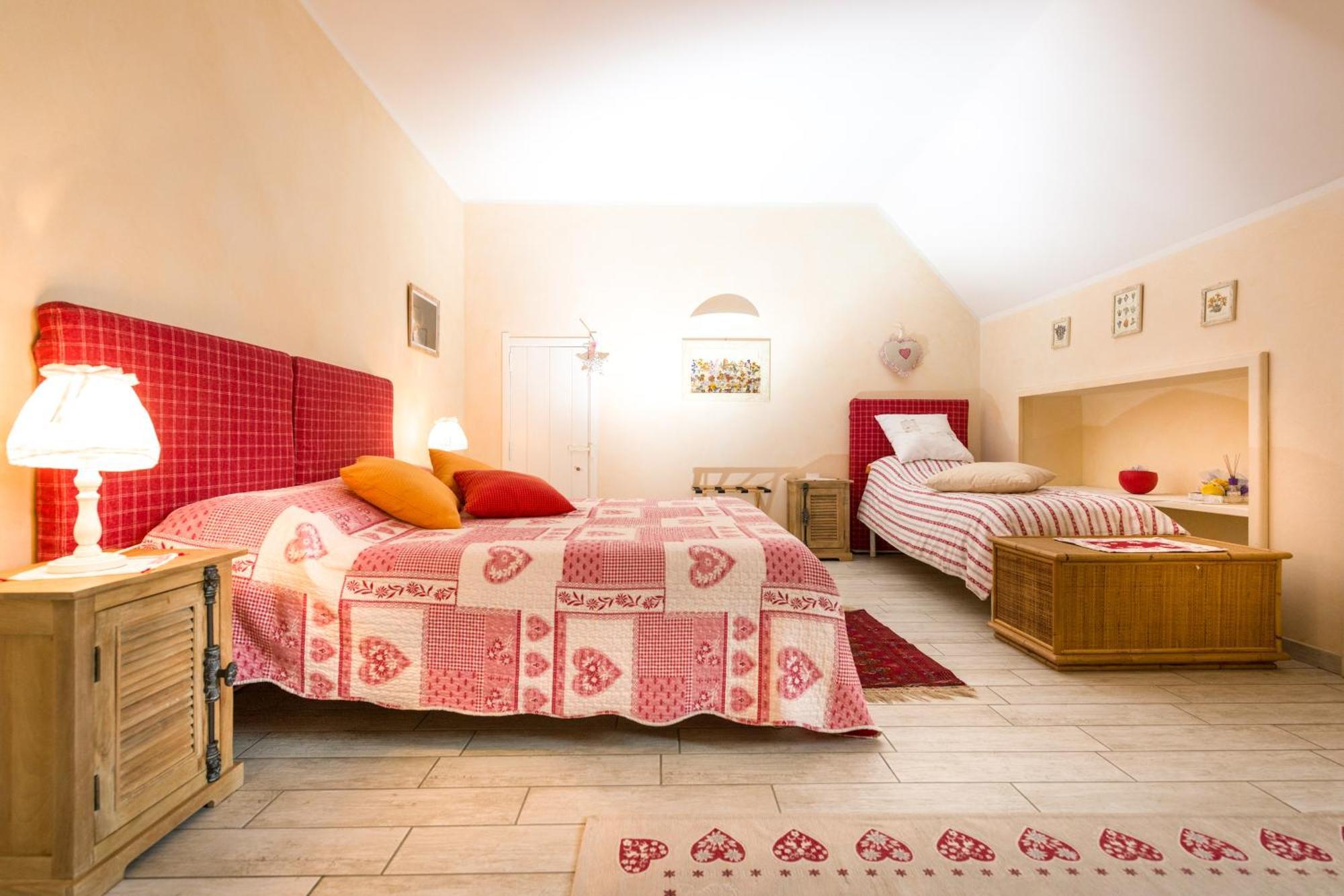 Blu Lavanda Bed & Breakfast Acomodação com café da manhã Luserna San Giovanni Exterior foto