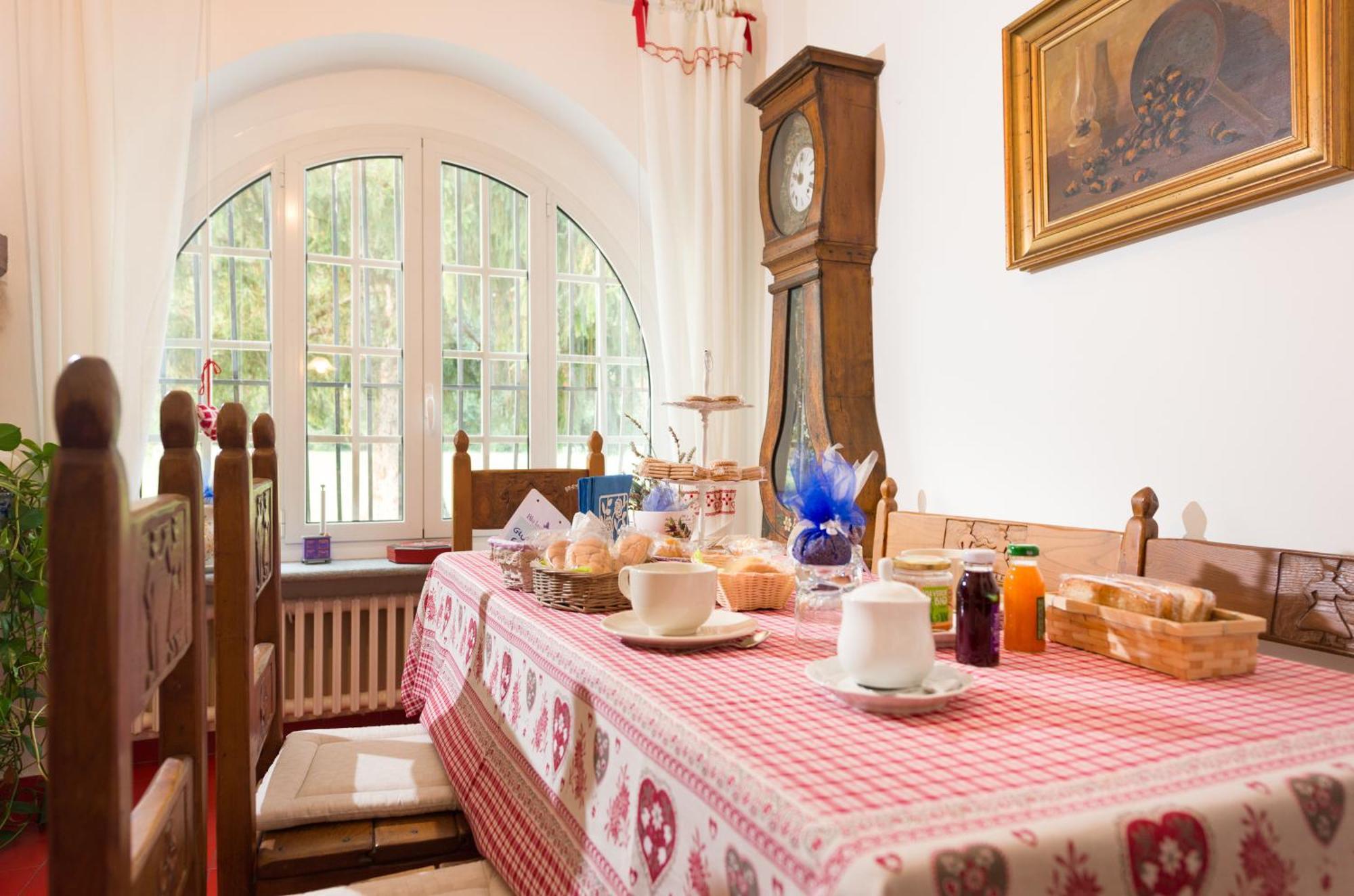 Blu Lavanda Bed & Breakfast Acomodação com café da manhã Luserna San Giovanni Exterior foto